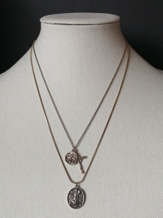 Jewelry - Freedom Layered Silver Religious Coin Pendant Necklace Set